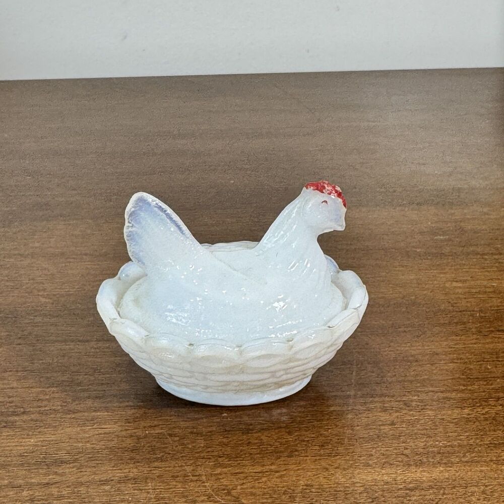 Vintage White Opalescent Glass Hen on Nest Covered Mini Salt Cellar